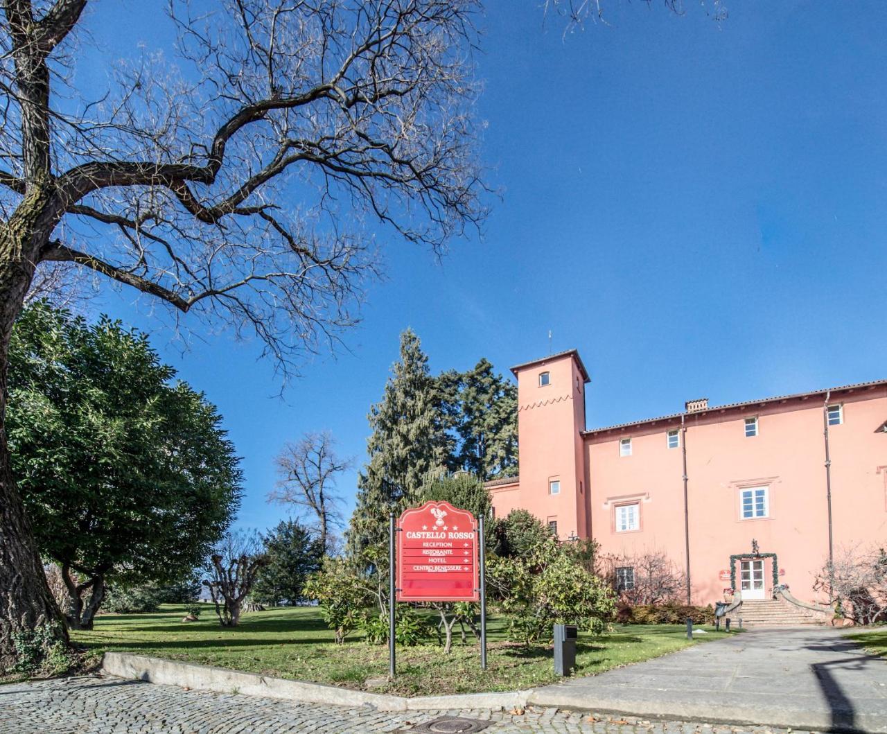 Отель Castello Rosso Костильоле-Салуццо Экстерьер фото